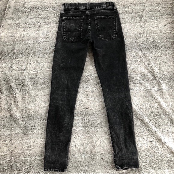 7 For All Mankind | Gwenevere Acid Wash Skinny - Picture 5 of 8